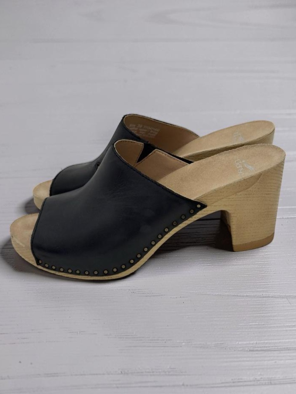 Dansko Tandi Napa Black Leather Slide Sandals - Picture 3 of 9